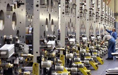 24日外媒頭條:中國(guó)將建全球最大克隆工廠