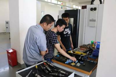 泉信專業(yè)|機(jī)械設(shè)計(jì)制造及其自動(dòng)化:國(guó)民經(jīng)濟(jì)的“裝備部”