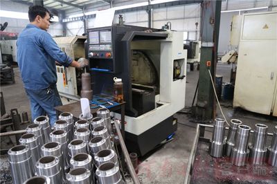 社旗:搶占汽車行業(yè)“智”高點(diǎn)